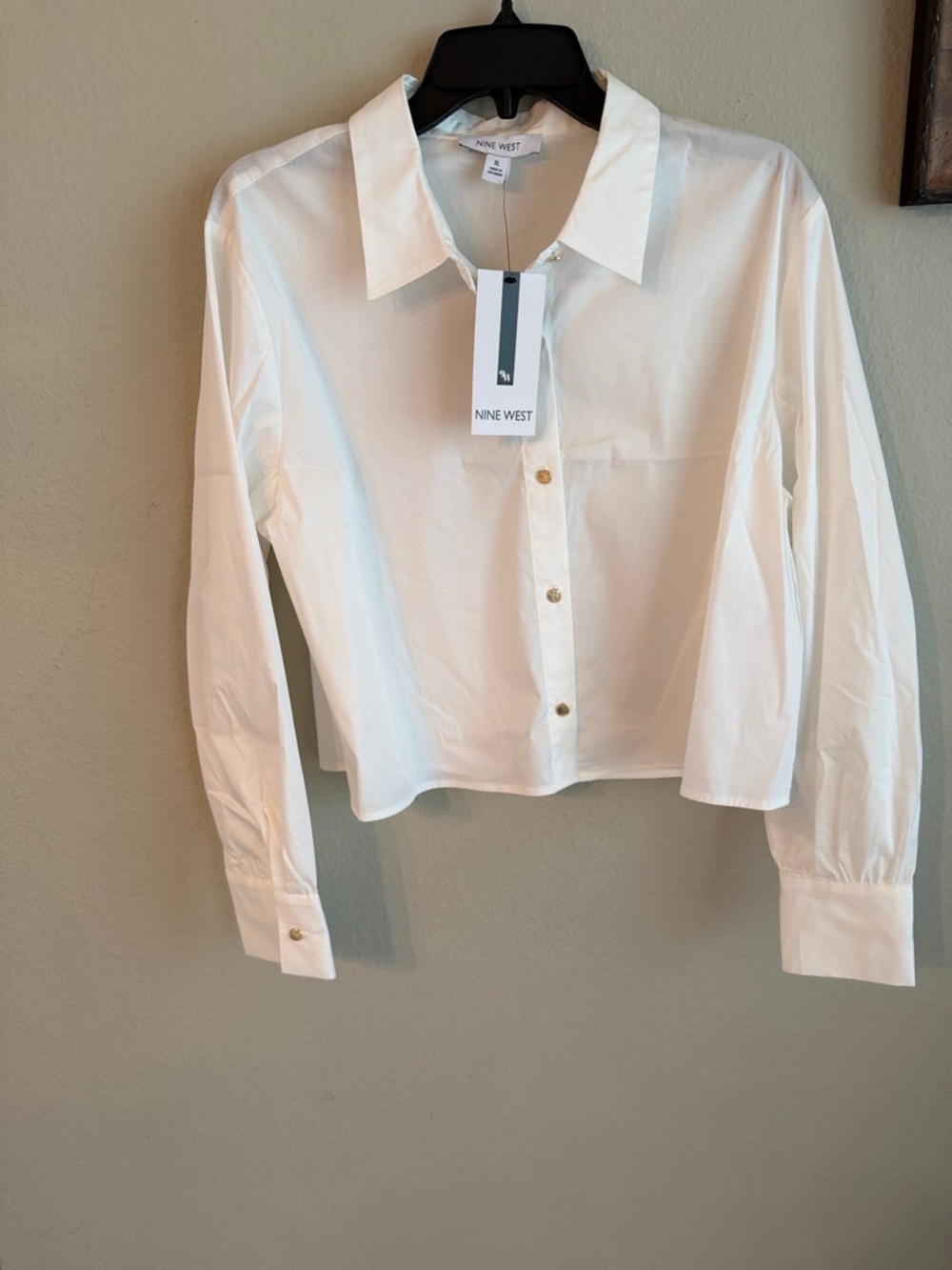 Nine West White Cropped Button-Front Collared Blouse
